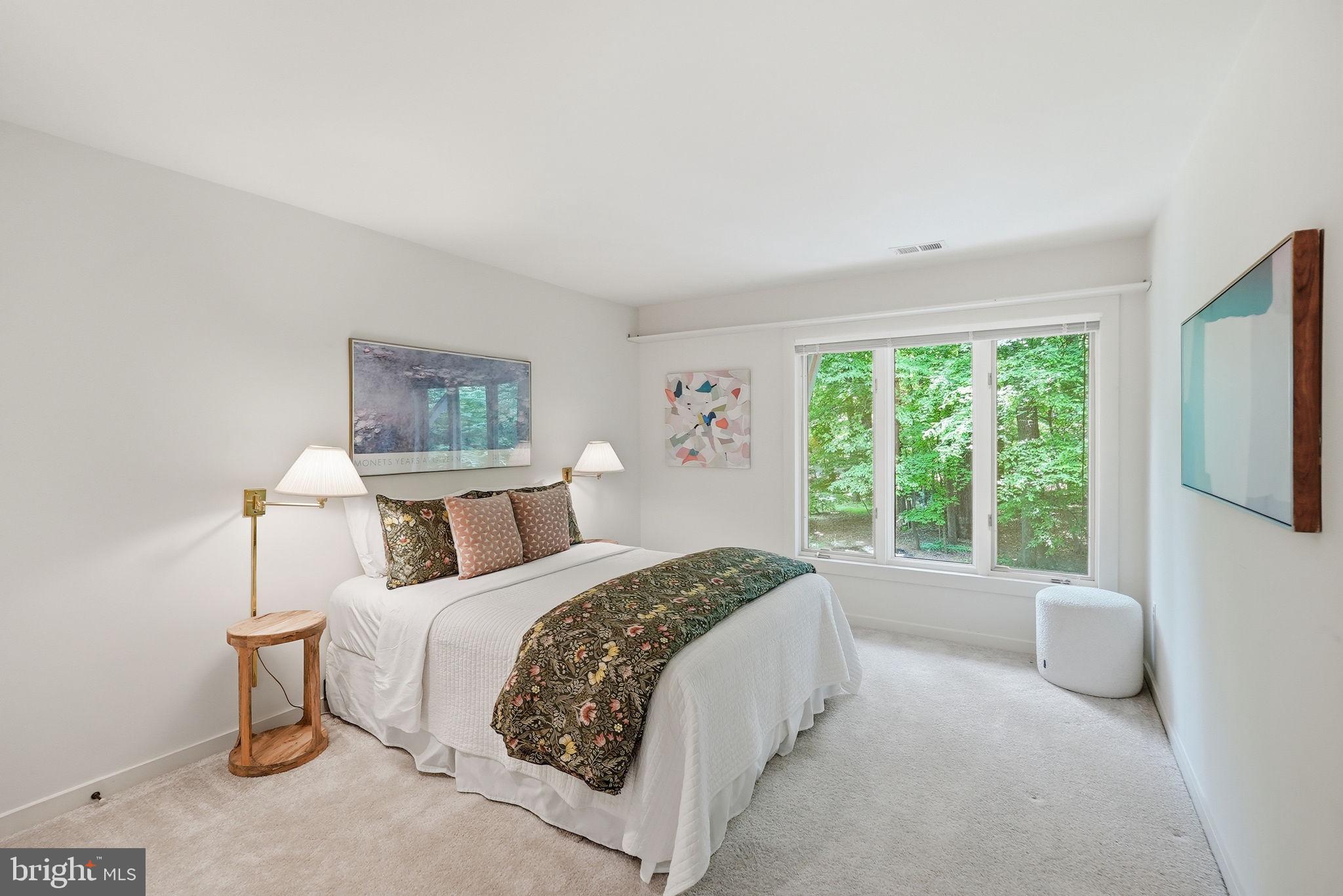 GLEN MILL VILLAGE - Residential