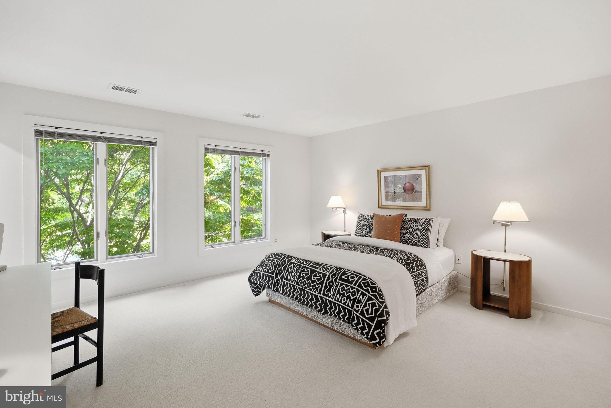 GLEN MILL VILLAGE - Residential