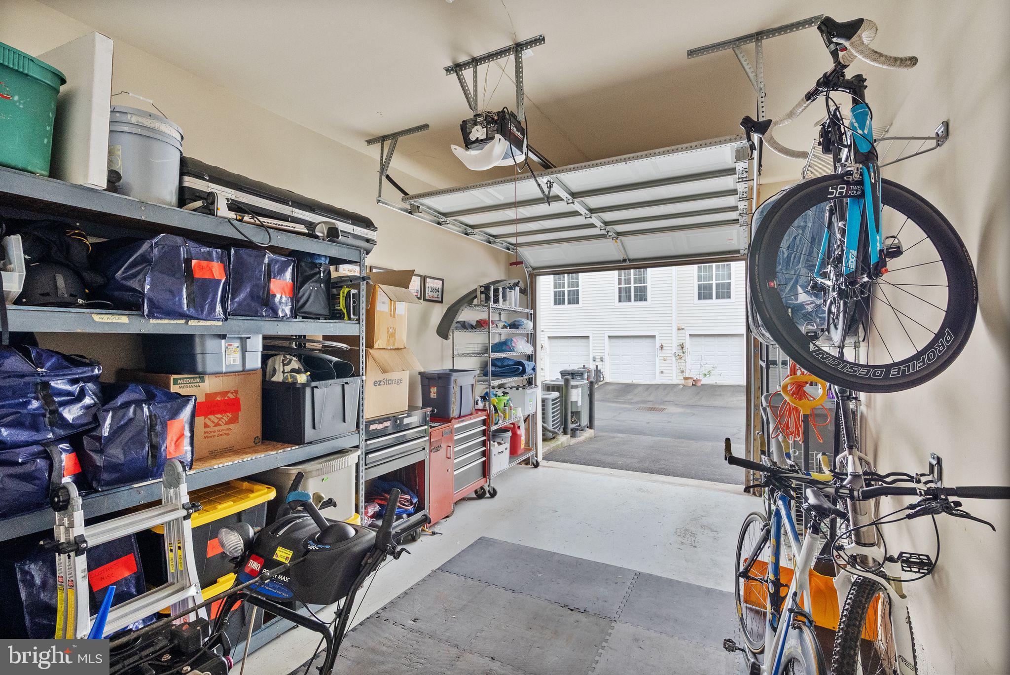 LEE SQUARE - Residential Lease