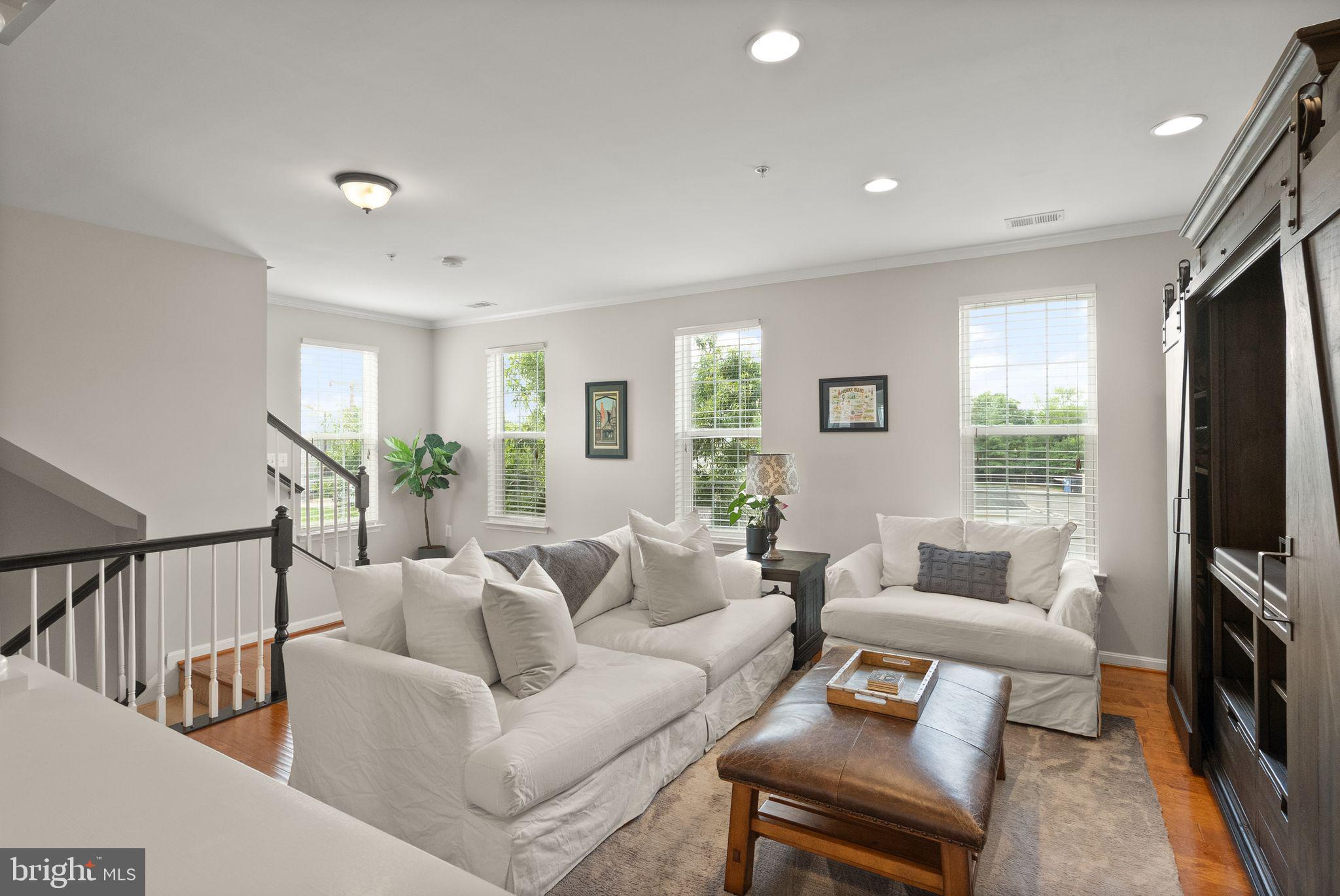 LEE SQUARE - Residential Lease