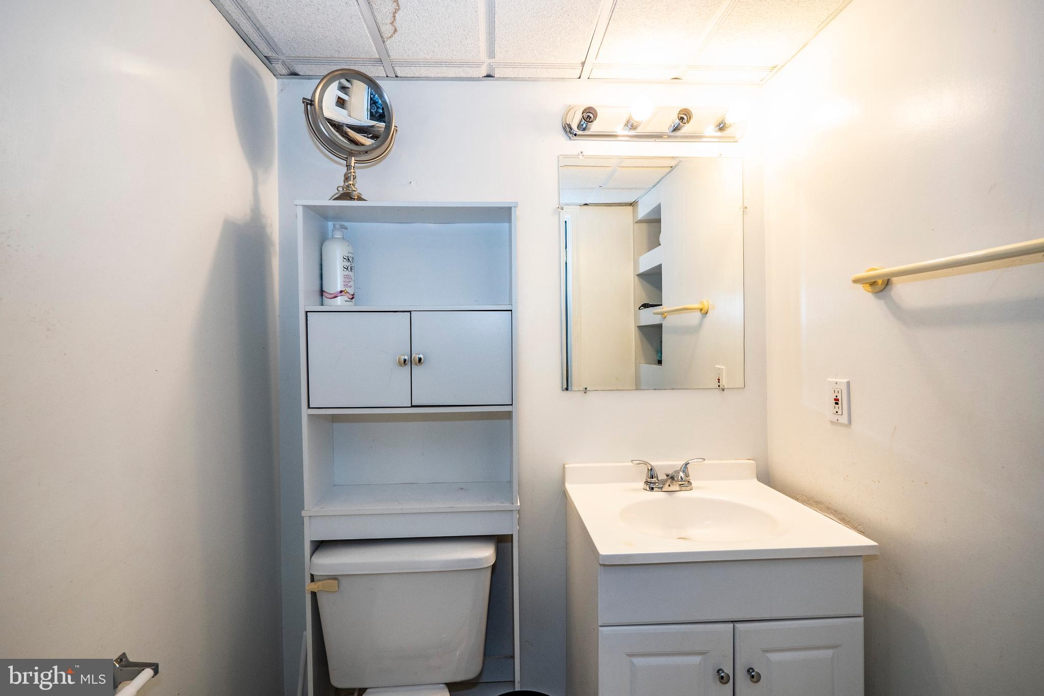 MEADOWRIDGE LANDING - Residential