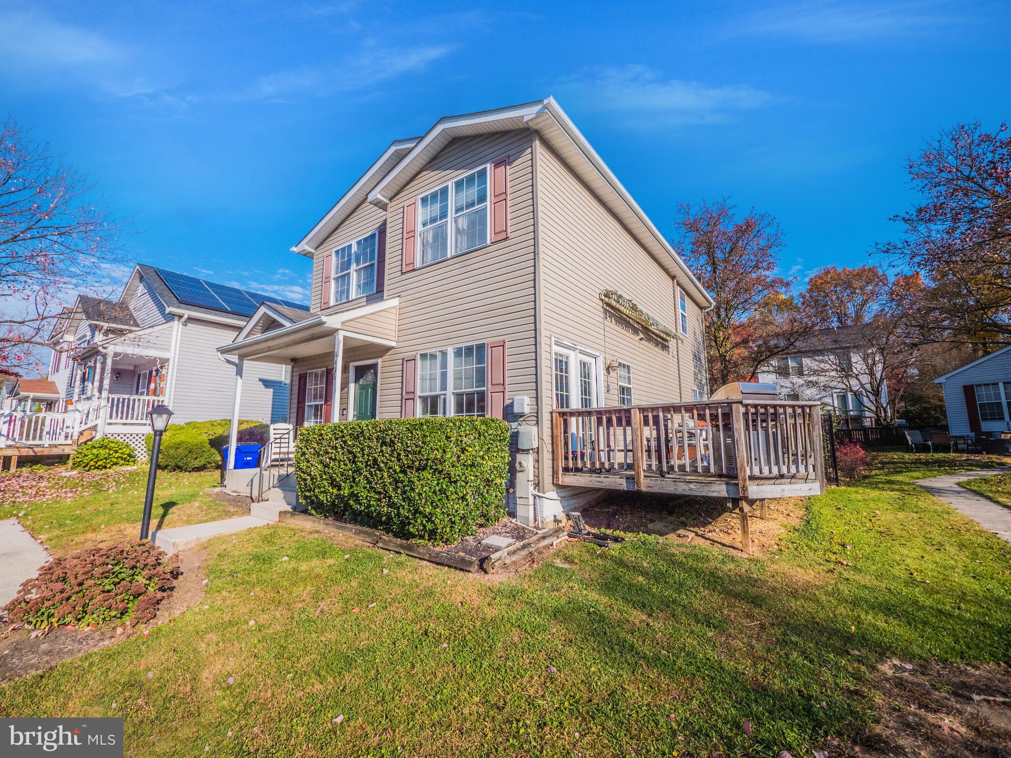 MEADOWRIDGE LANDING - Residential