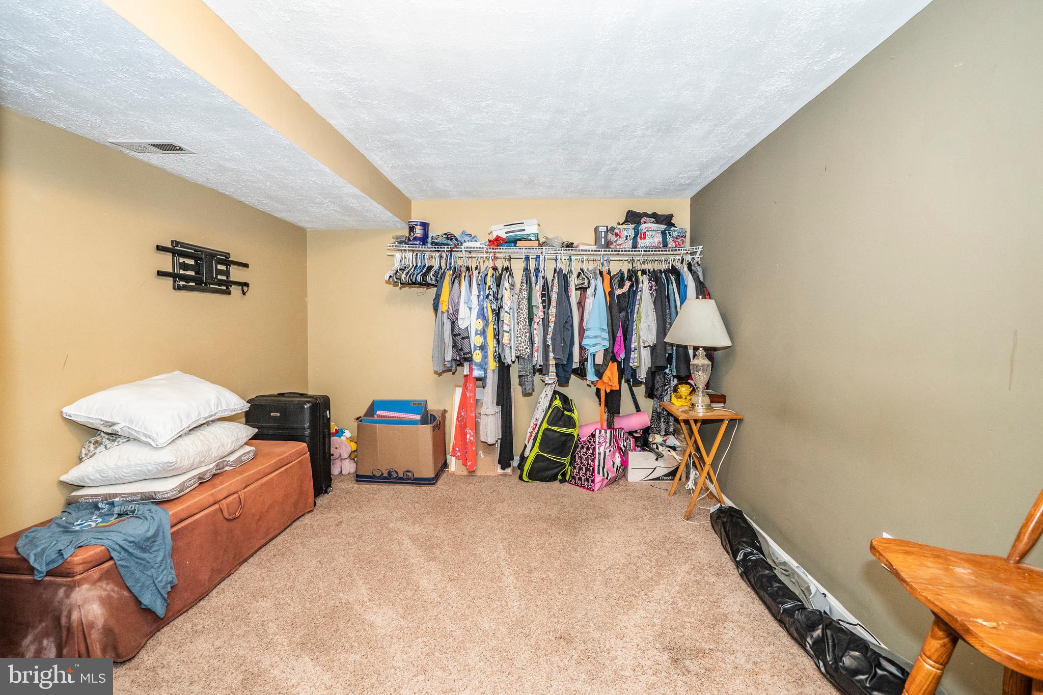 MEADOWRIDGE LANDING - Residential