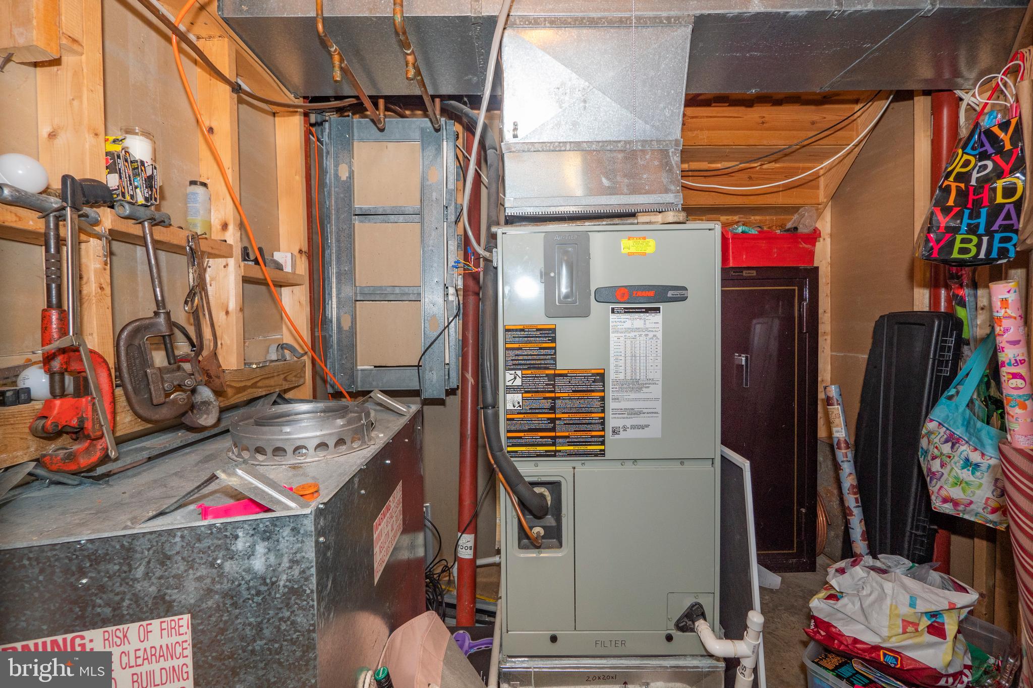 MEADOWRIDGE LANDING - Residential