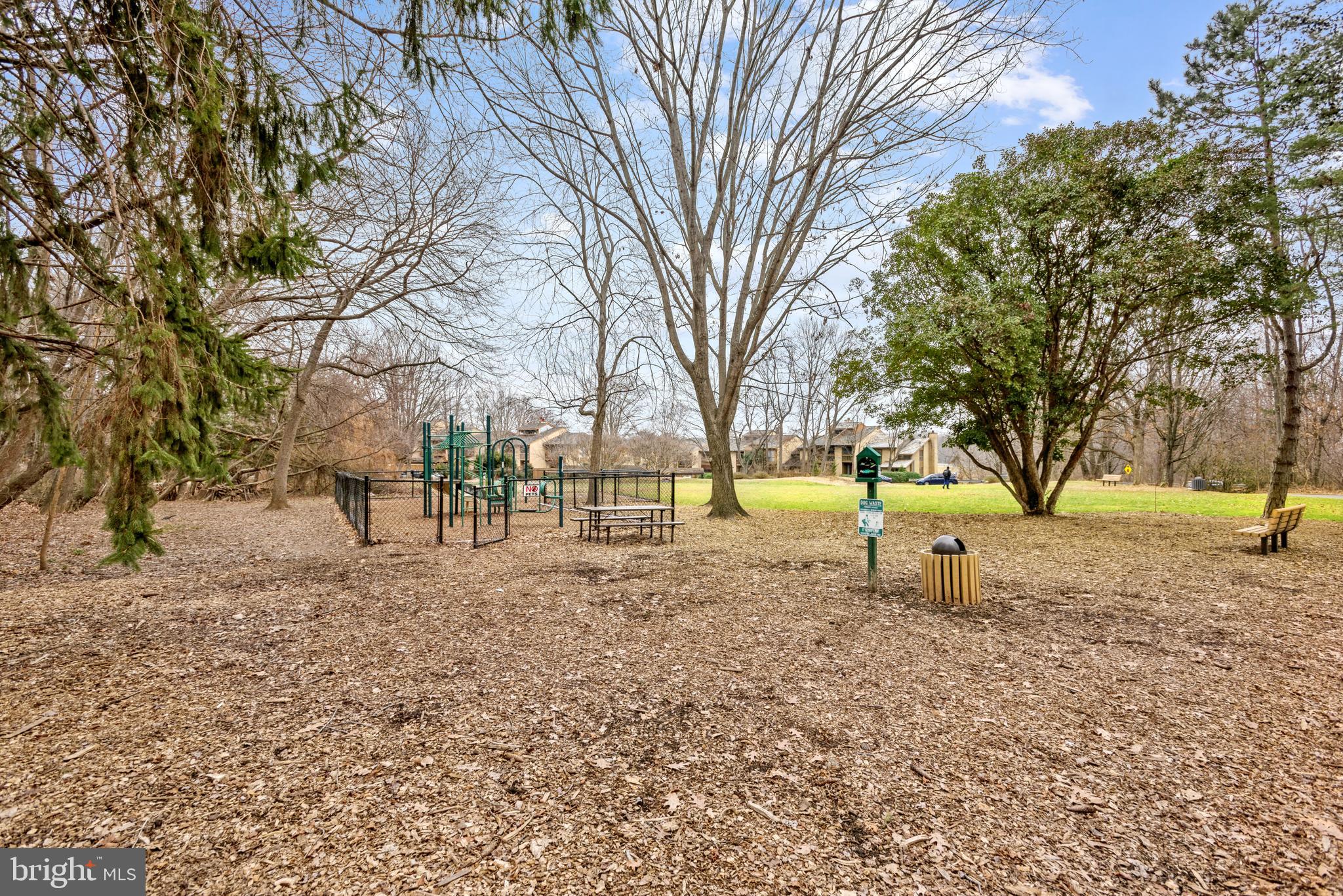 WHISPERWOOD - Residential