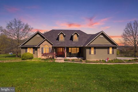 7340 WOODLAND DRIVE SPRING GROVE PA 17362