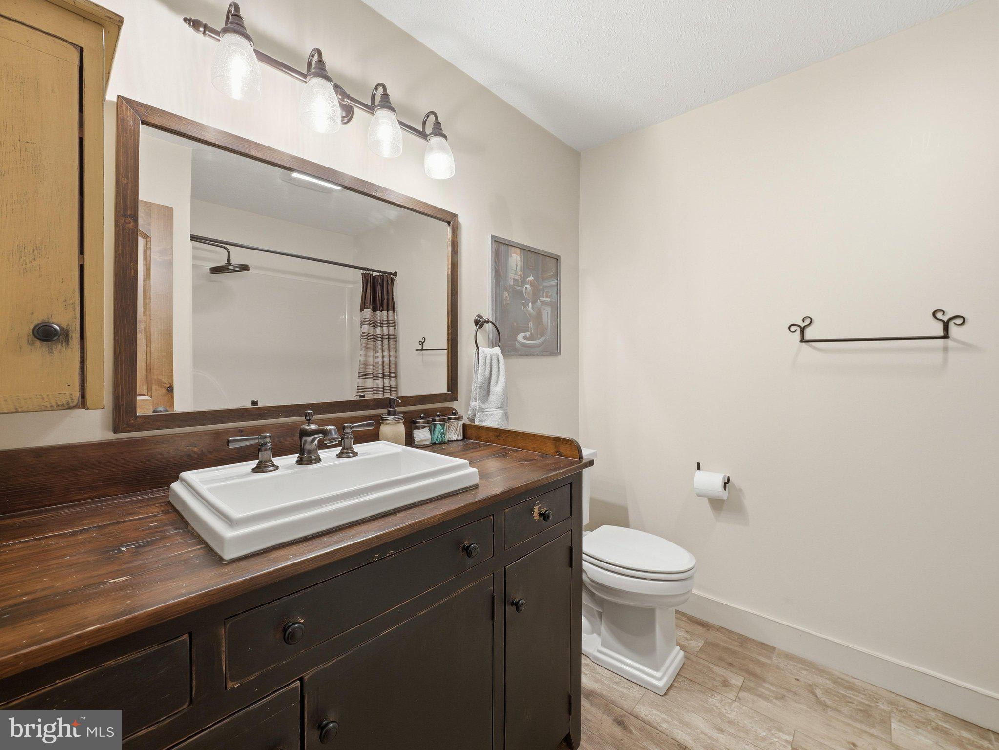 1188 FIDDLER'S ROAD