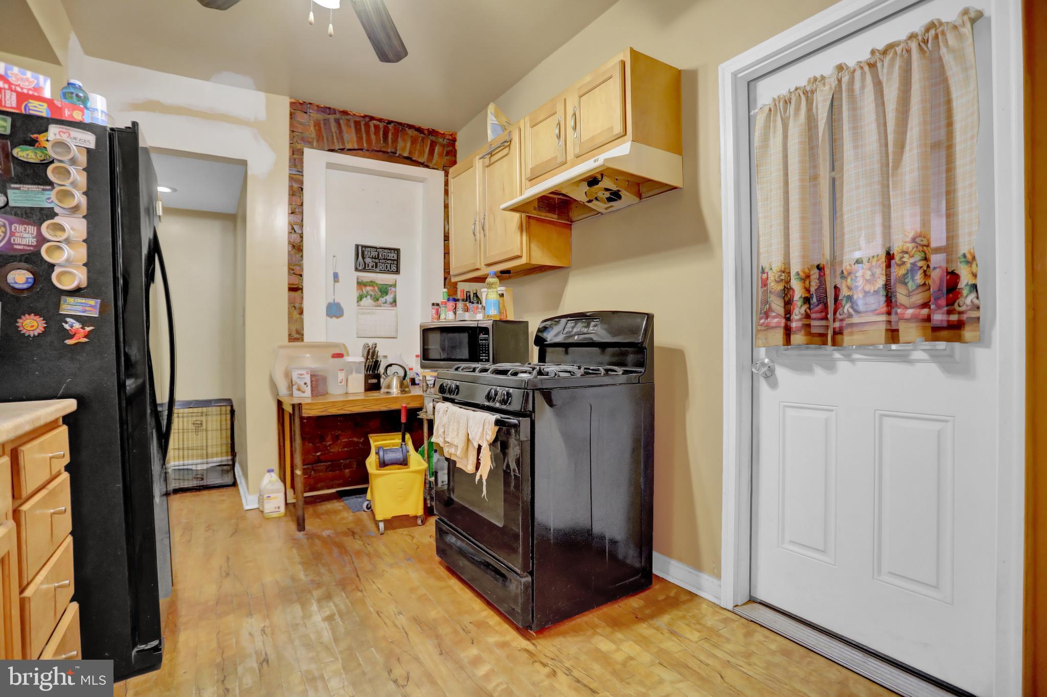 LIBERTY SQUARE - Residential