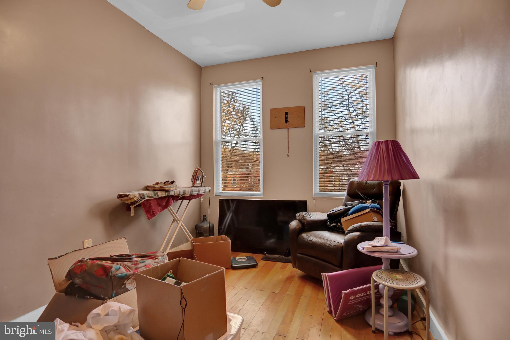 LIBERTY SQUARE - Residential