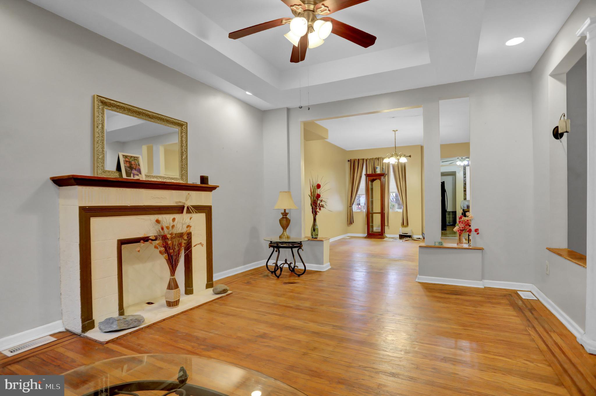 LIBERTY SQUARE - Residential