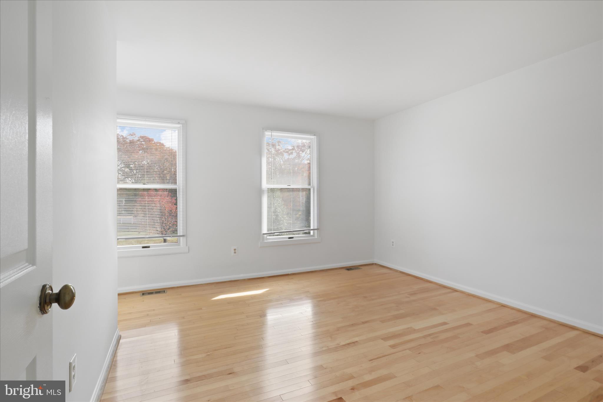 FORESTVILLE FARMS - Residential Lease