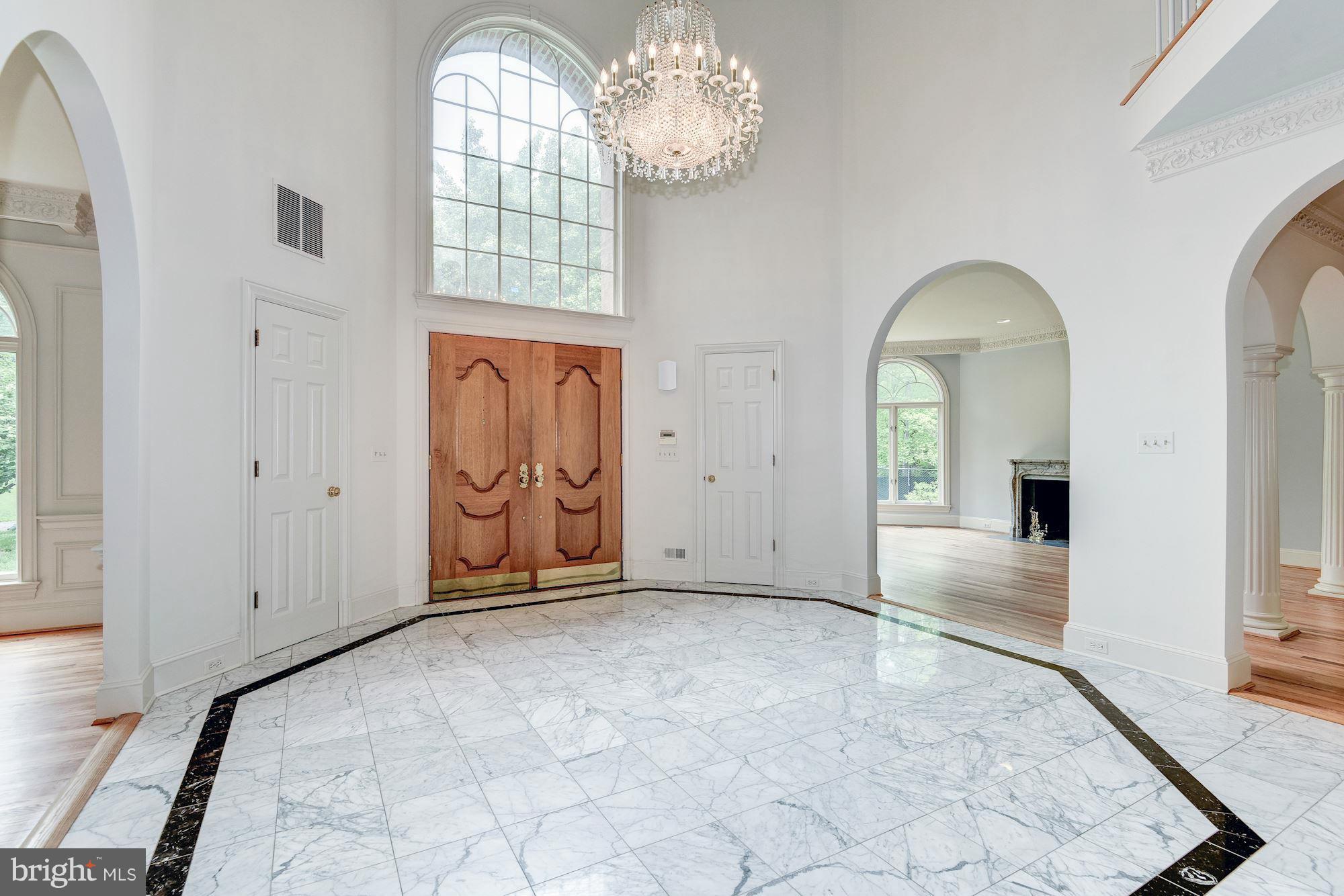 RIVER OAKS FARM - Residential