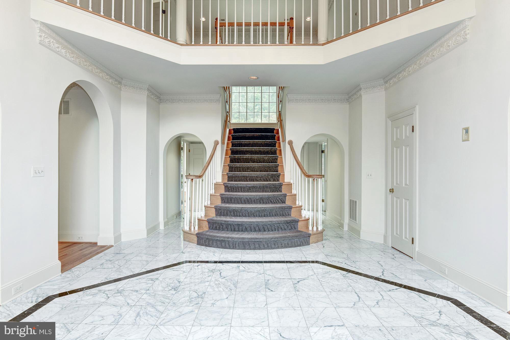 RIVER OAKS FARM - Residential