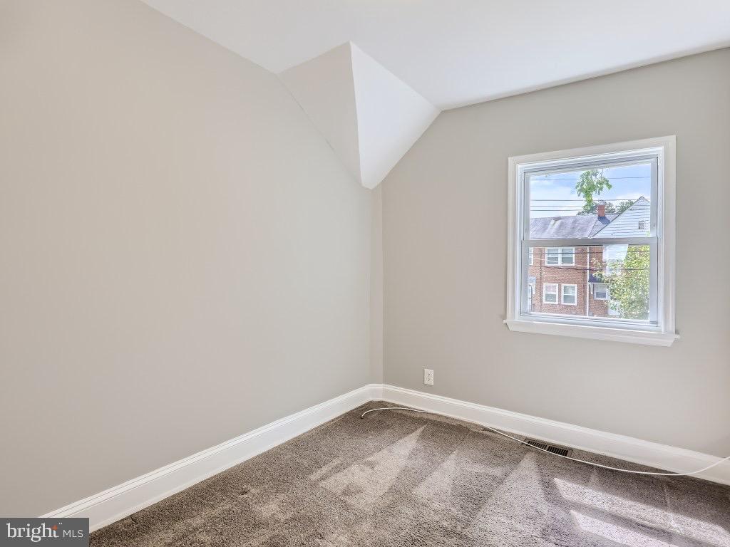 NORTHWOOD - Residential