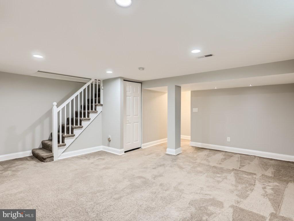 NORTHWOOD - Residential