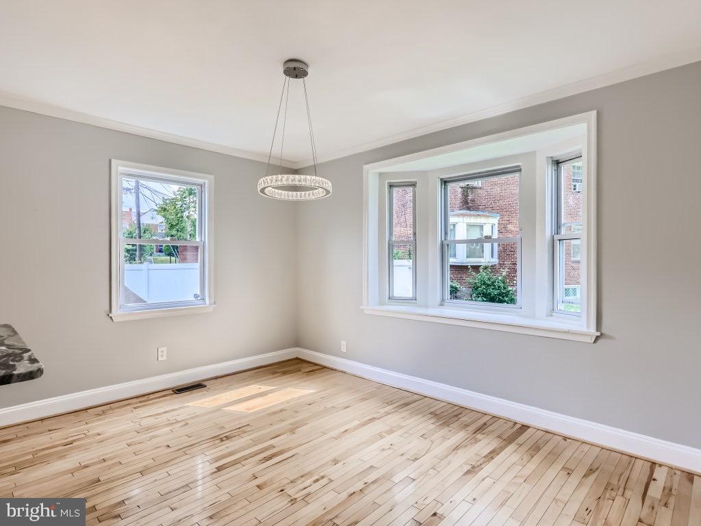 NORTHWOOD - Residential