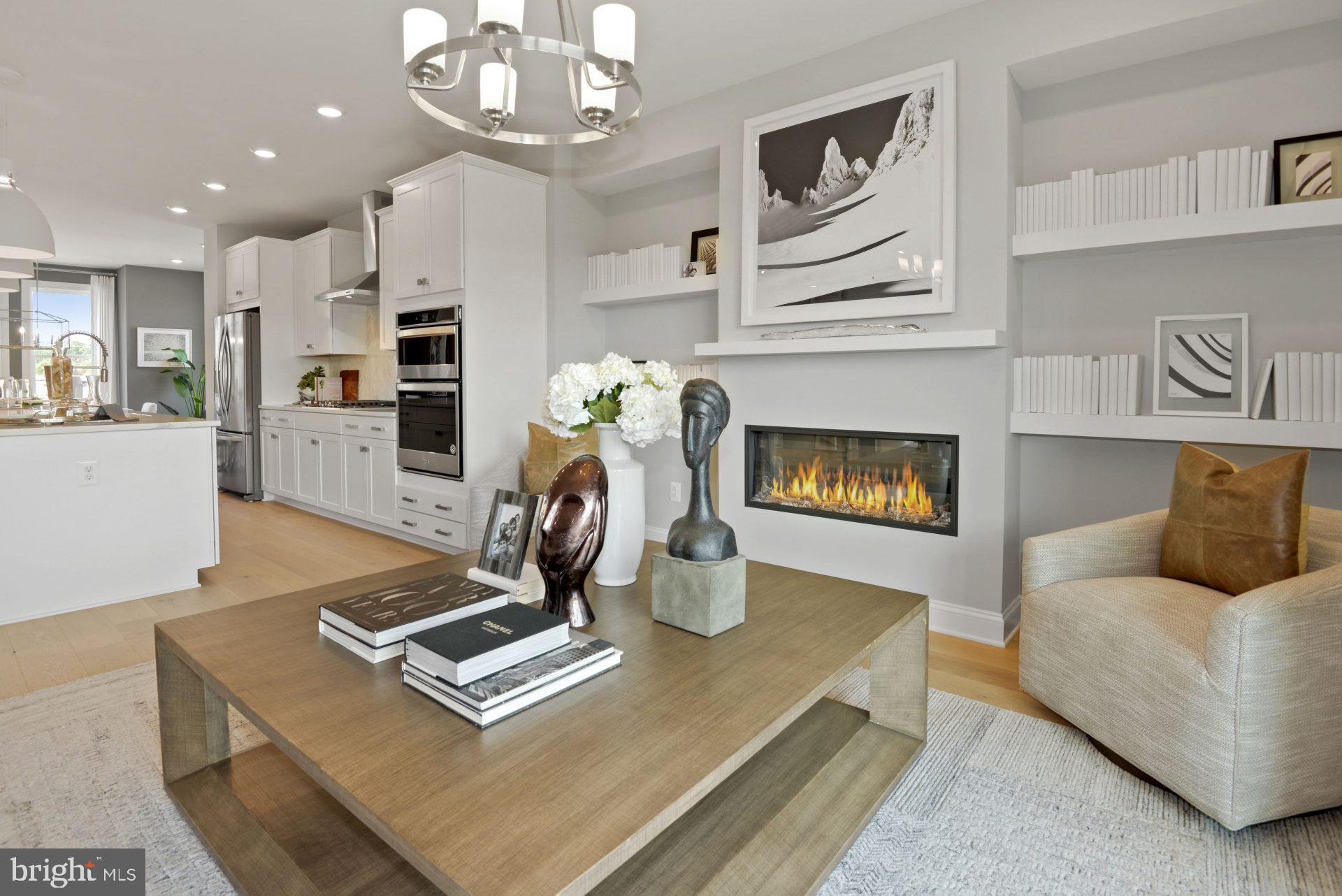 EAST QUARTER - Residential