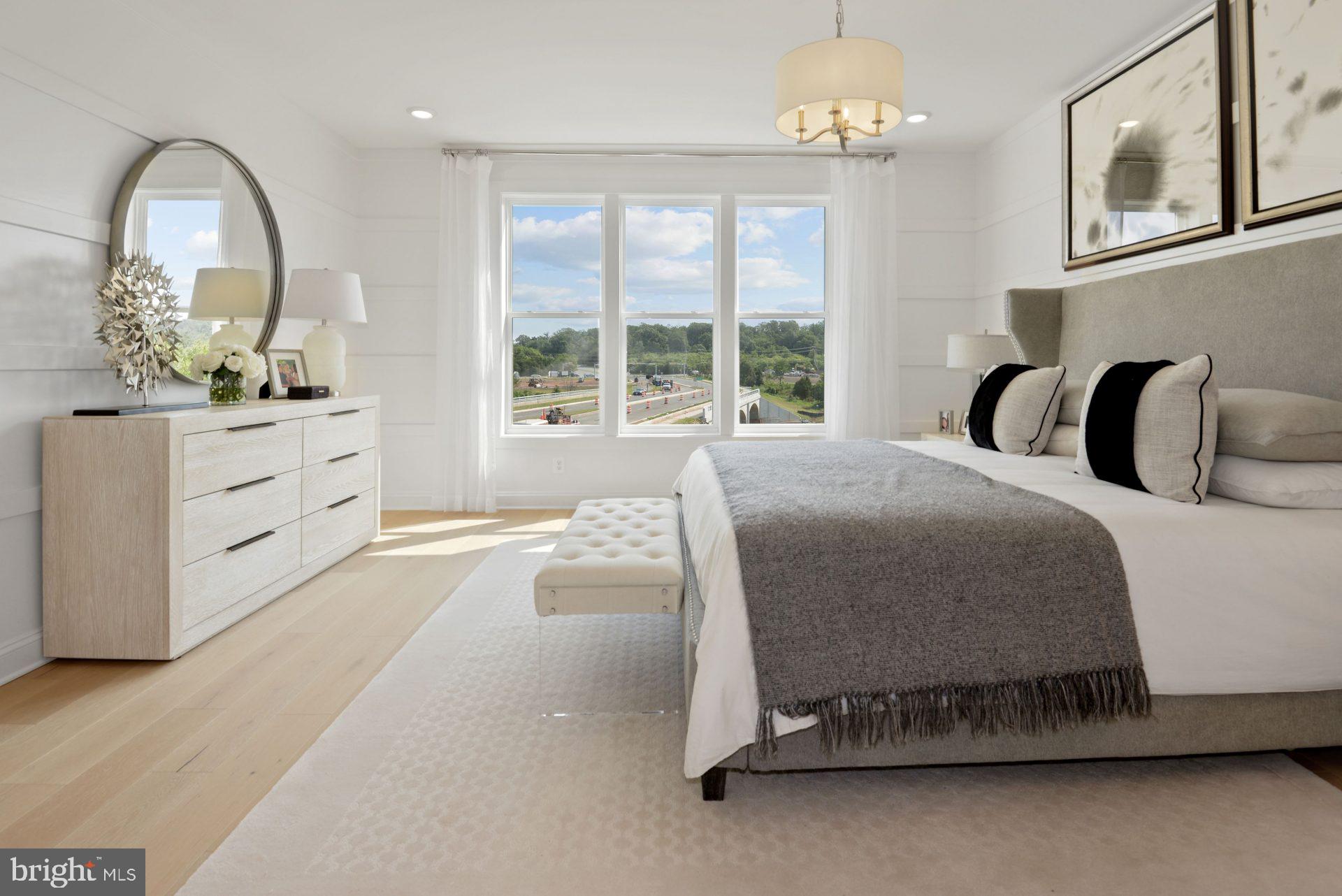 EAST QUARTER - Residential