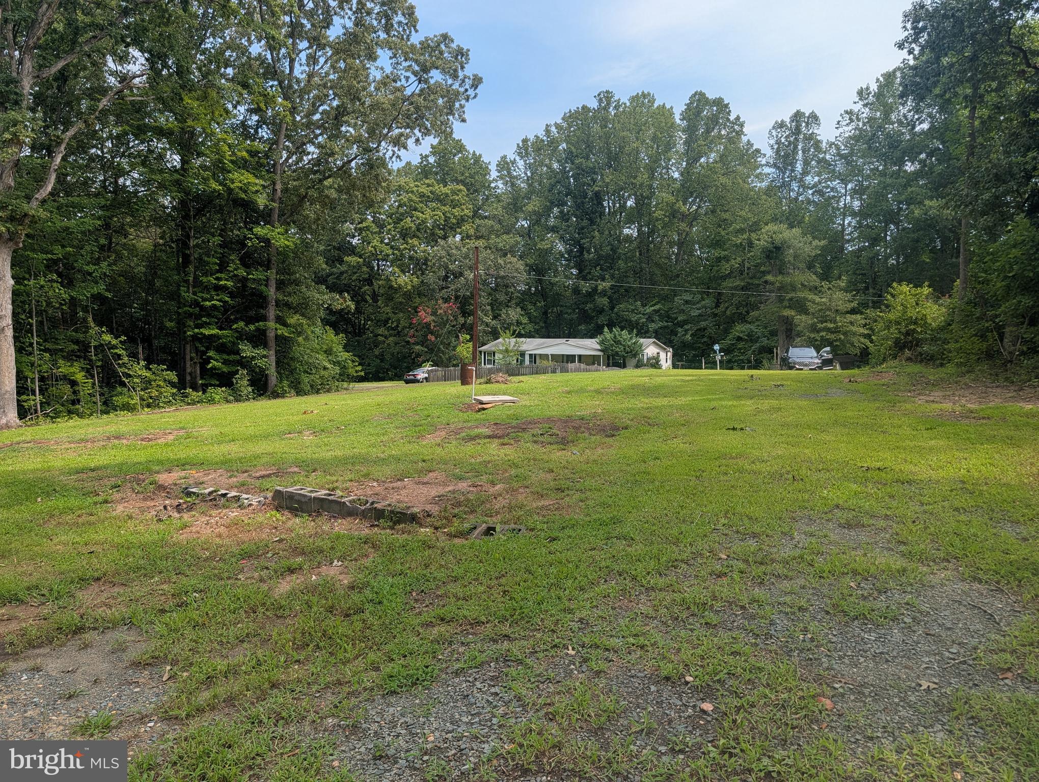 37 HONEY LANE