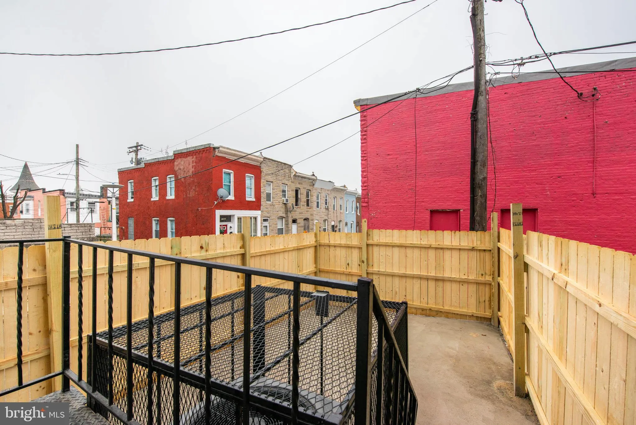 Baltimore, Maryland 21213, United States, 5 Bedrooms Bedrooms, ,4 BathroomsBathrooms,Residential,Active,26550