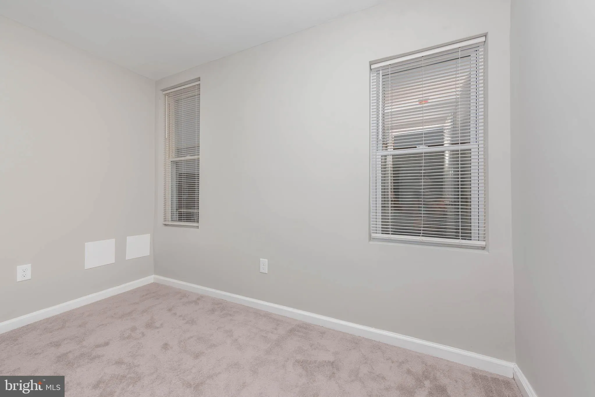 Baltimore, Maryland 21213, United States, 5 Bedrooms Bedrooms, ,4 BathroomsBathrooms,Residential,Active,26550