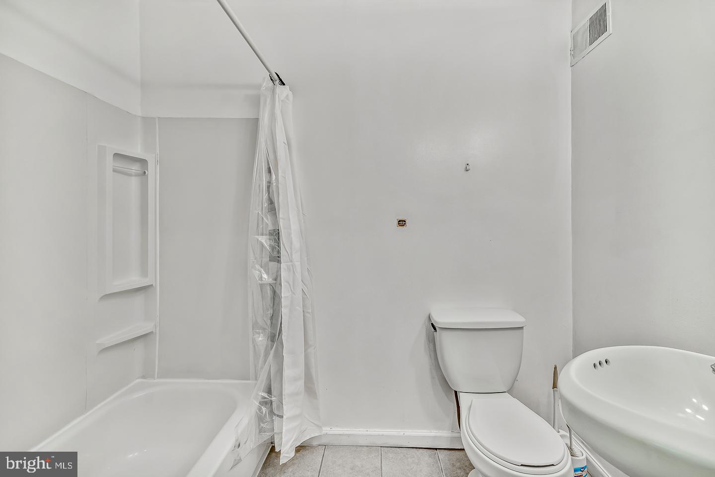 GERMANTOWN - Residential