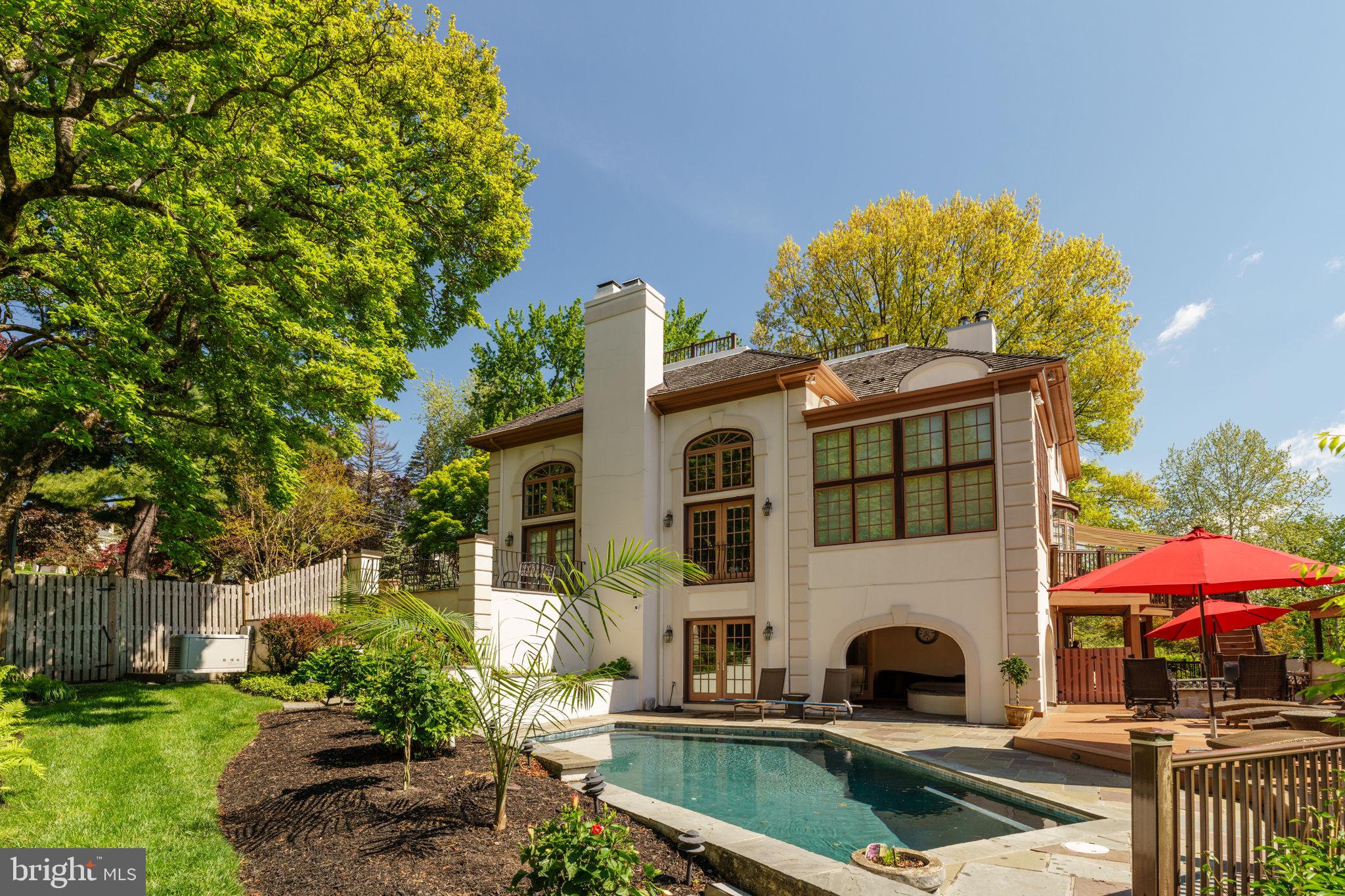 GLADWYNE - Residential