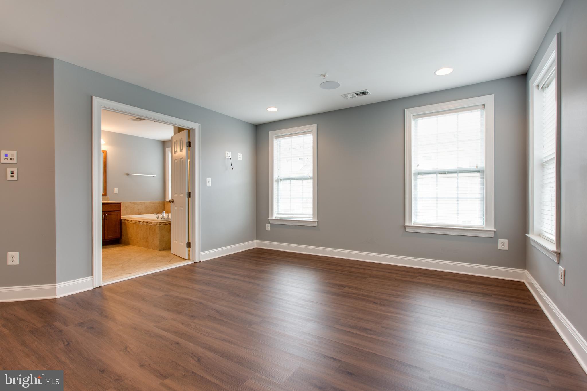 THE ENCLAVE AT ARUNDEL PRESERVE - Residential Lease