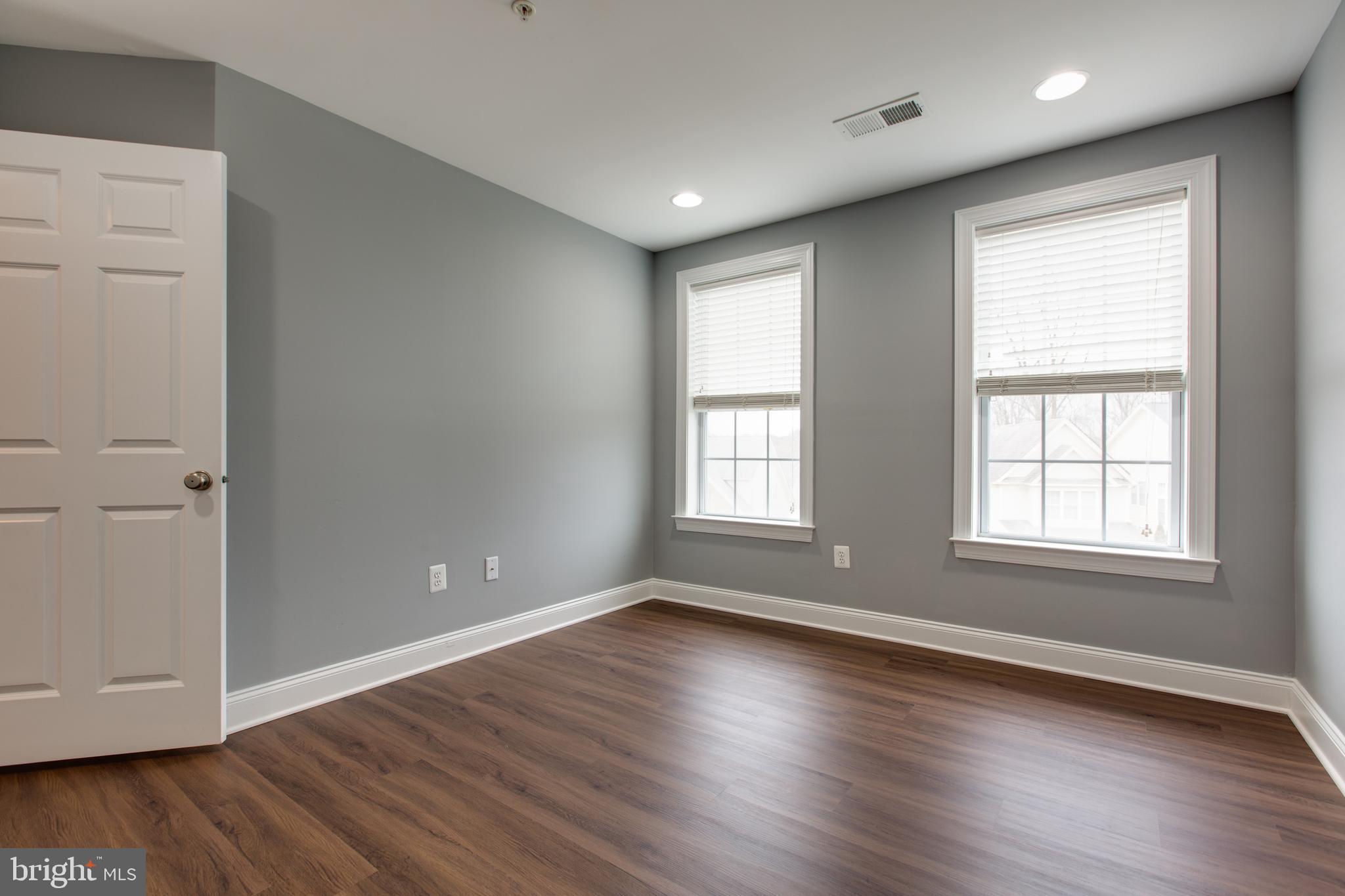 THE ENCLAVE AT ARUNDEL PRESERVE - Residential Lease