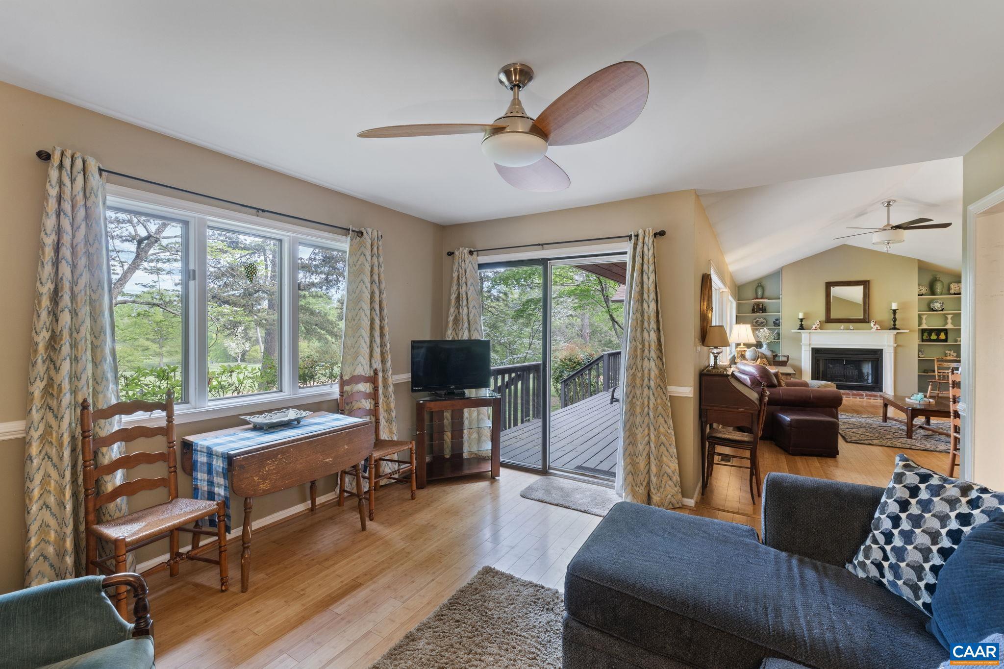 LAKE MONTICELLO - Residential