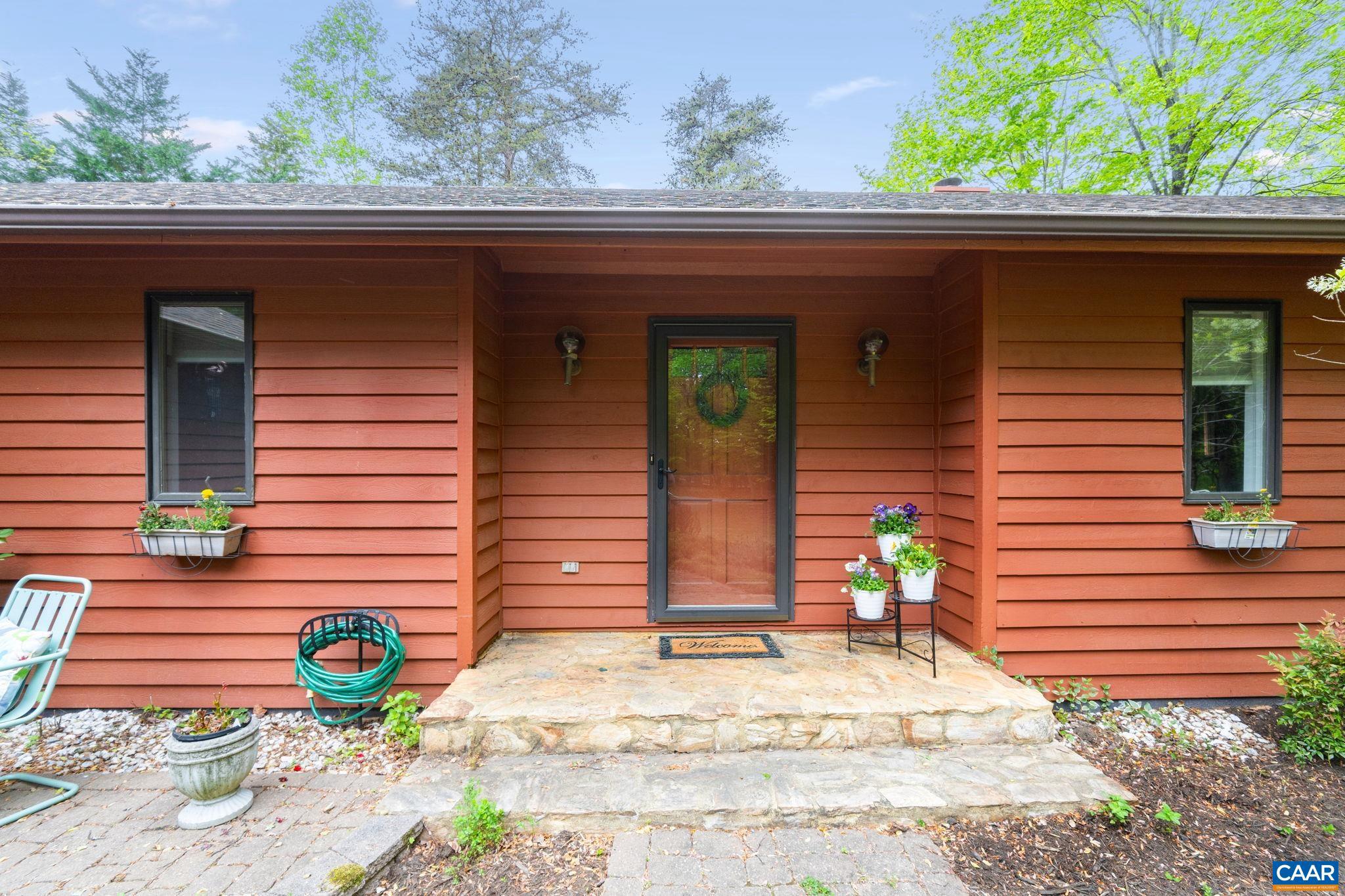 LAKE MONTICELLO - Residential