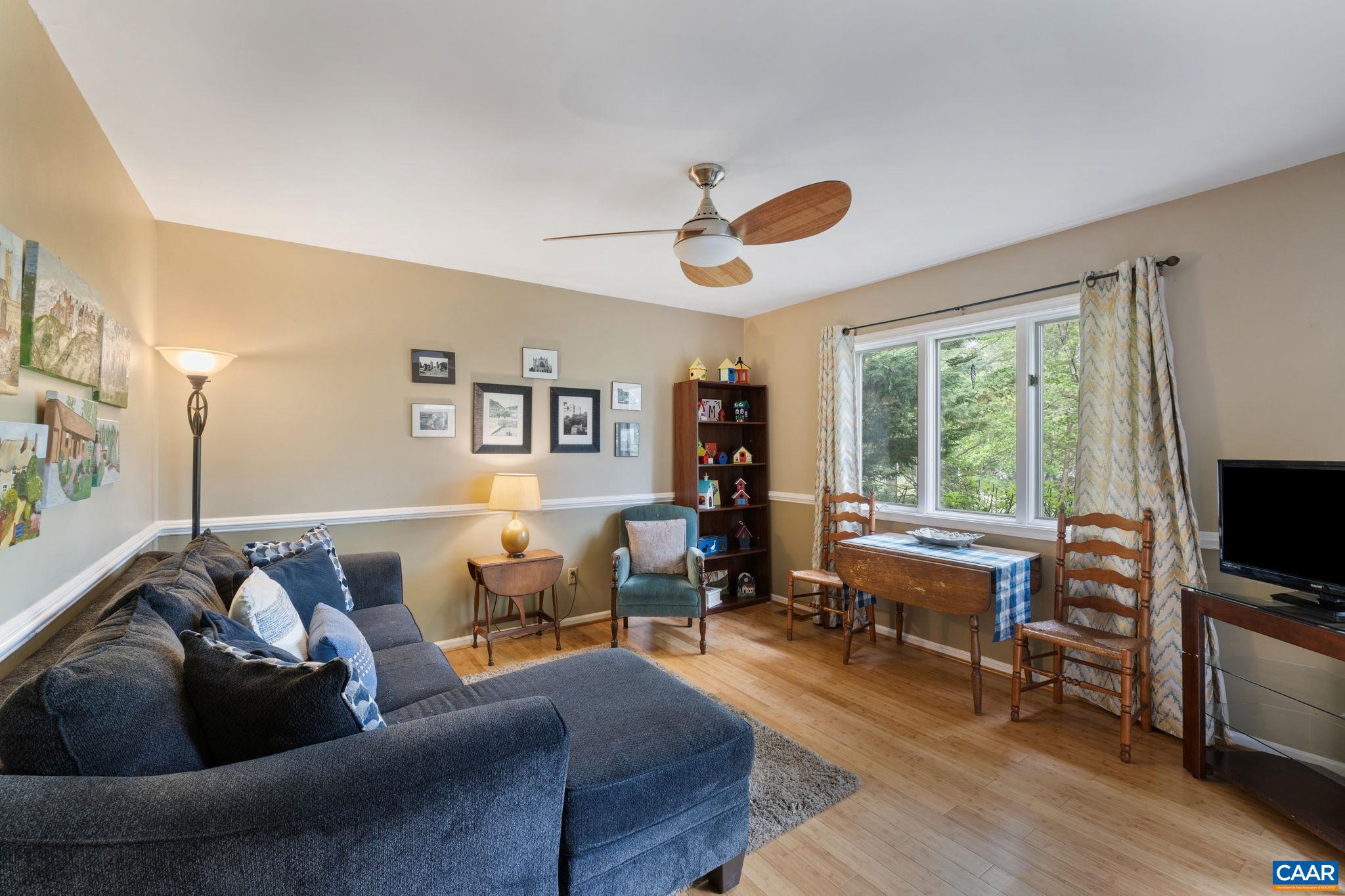 LAKE MONTICELLO - Residential