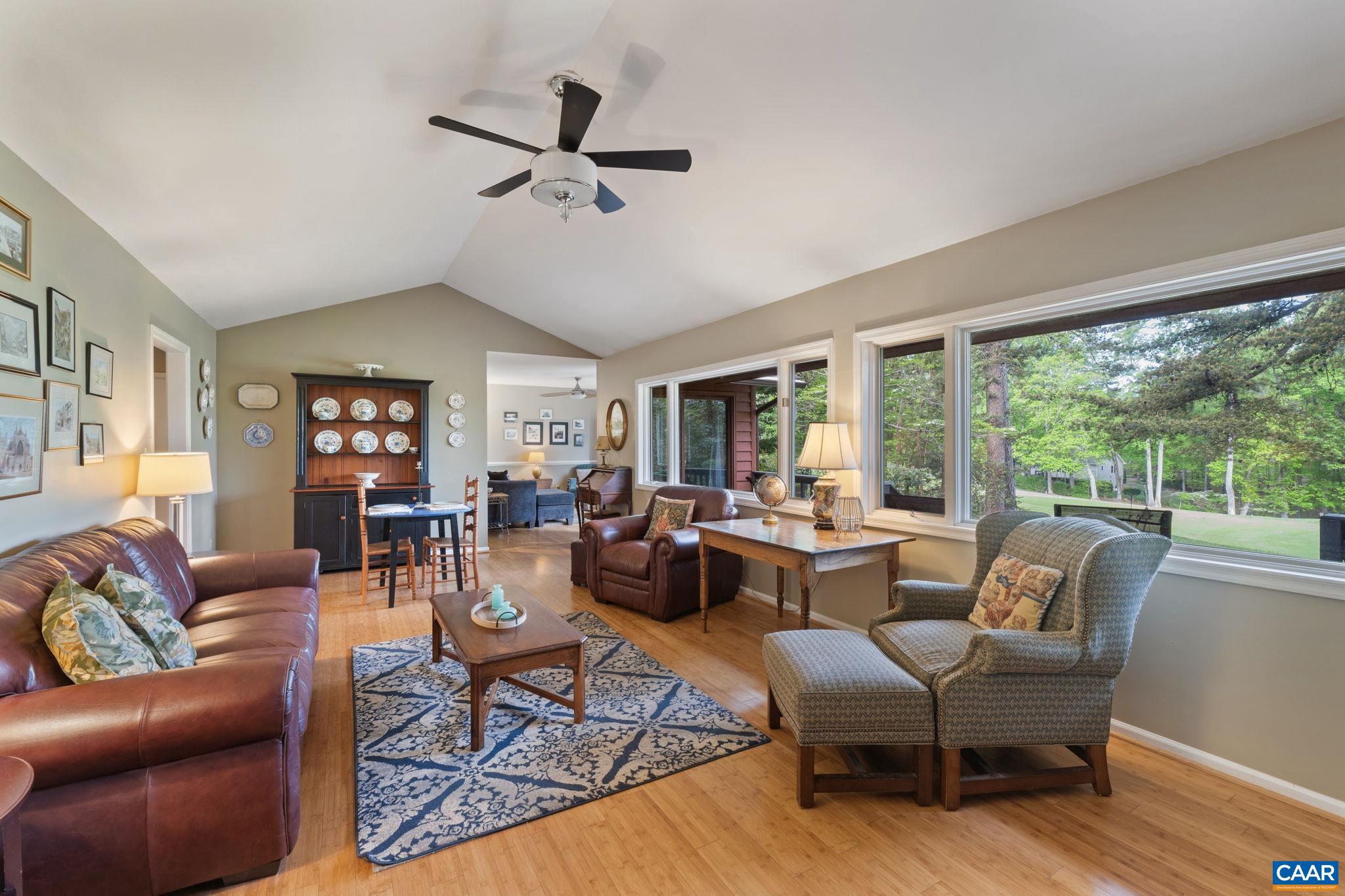 LAKE MONTICELLO - Residential