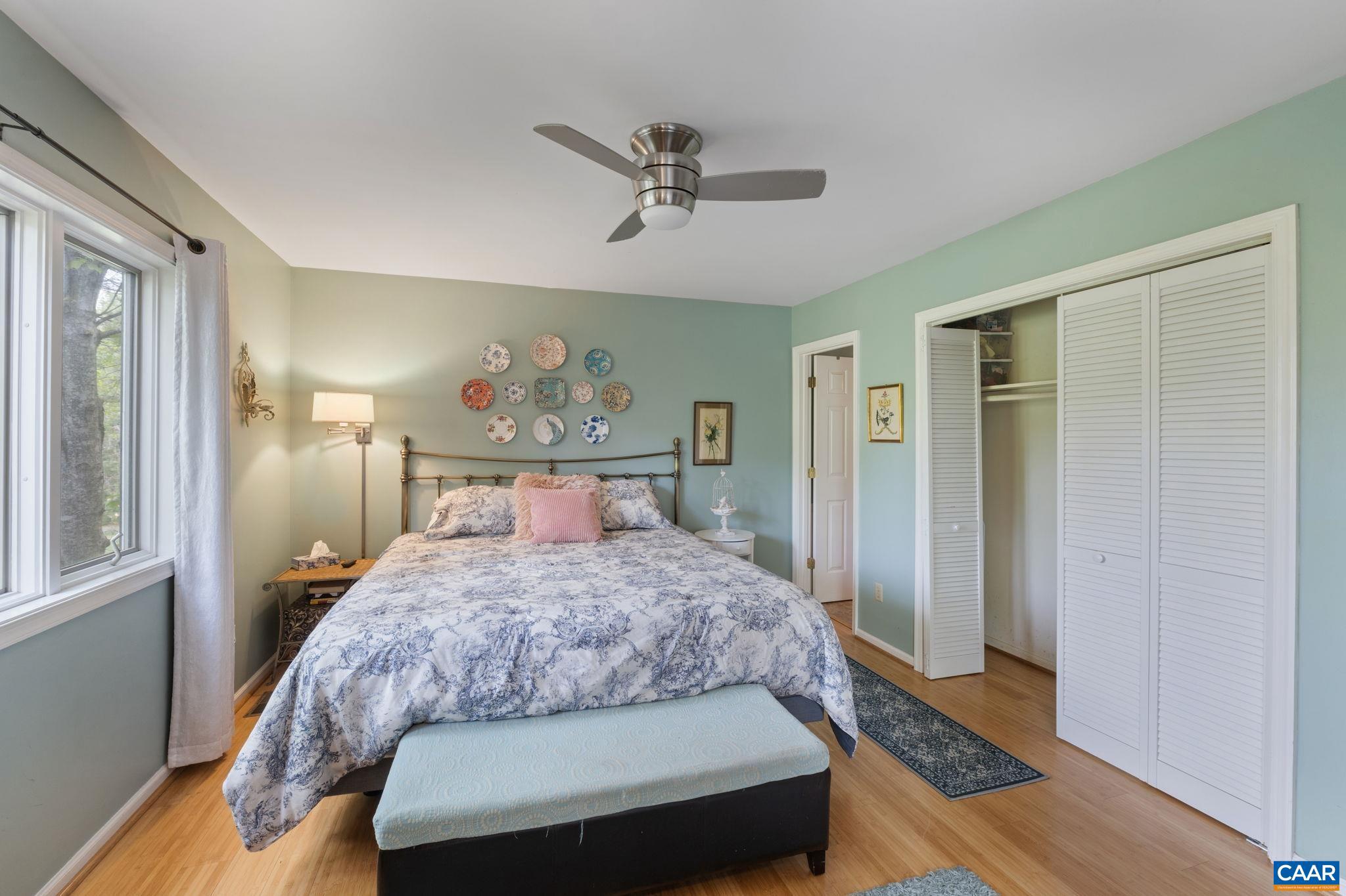 LAKE MONTICELLO - Residential