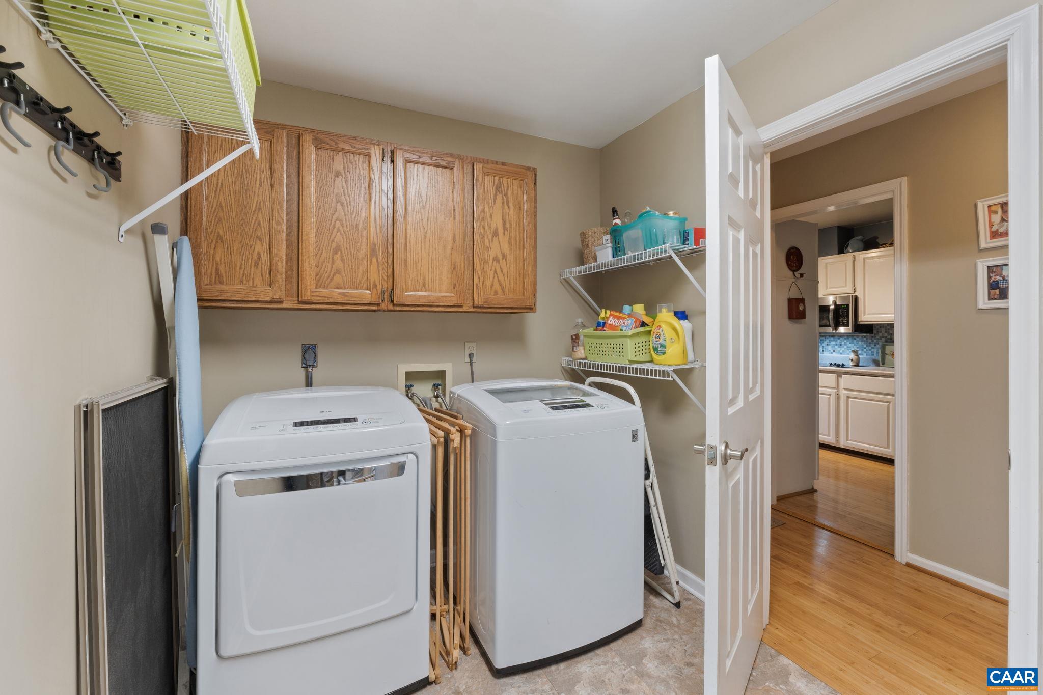 LAKE MONTICELLO - Residential