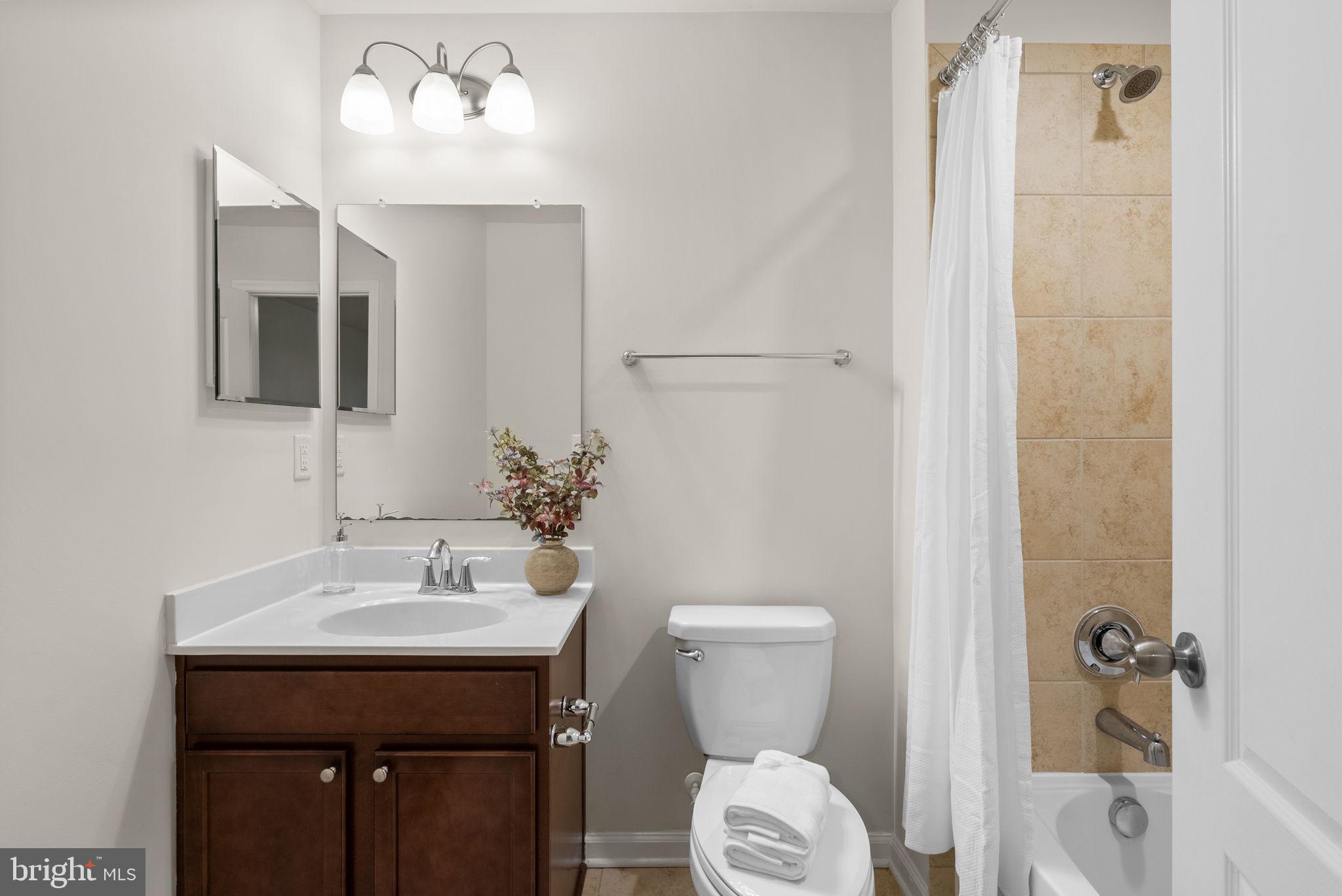 BLUE STREAM - Residential