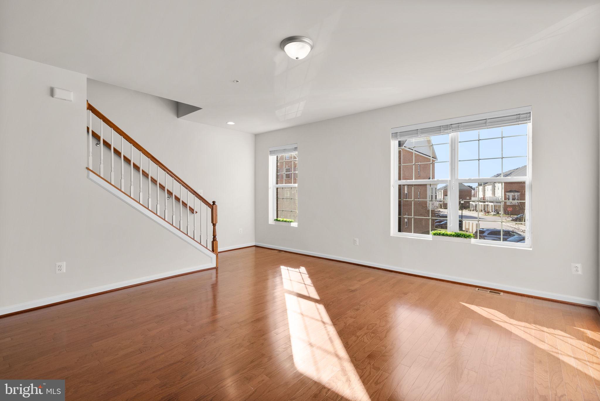 BLUE STREAM - Residential