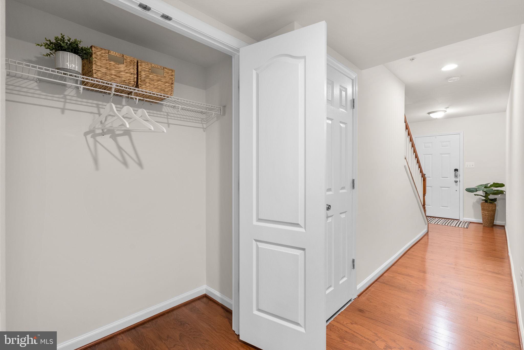 BLUE STREAM - Residential