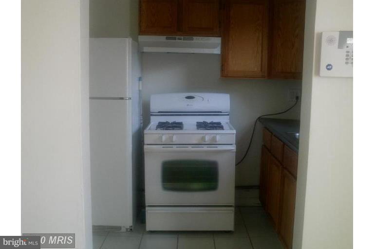 OLD TOWNE VILLAGE CONDOMINIUMS - Residential