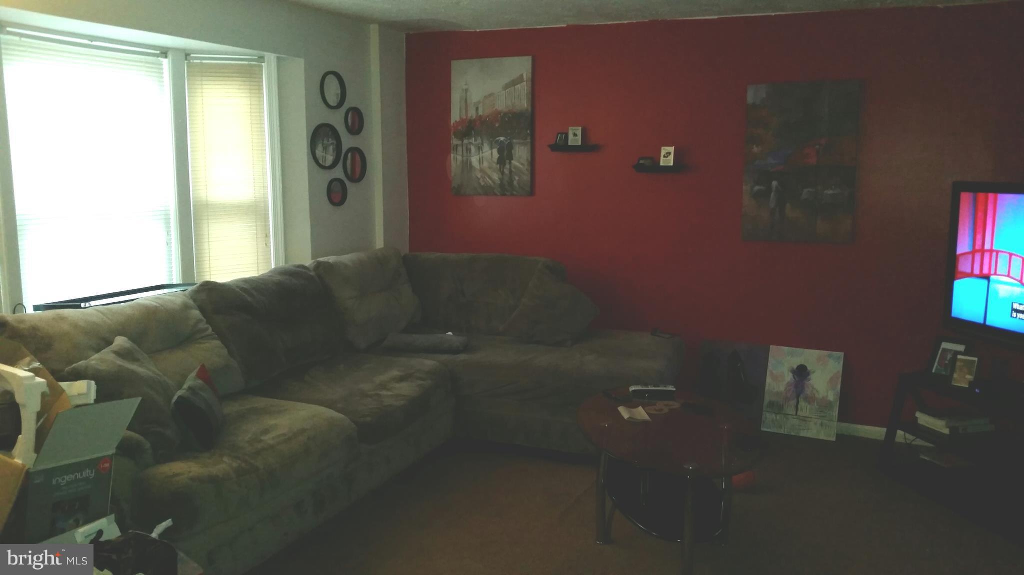 OLD TOWNE VILLAGE CONDOMINIUMS - Residential