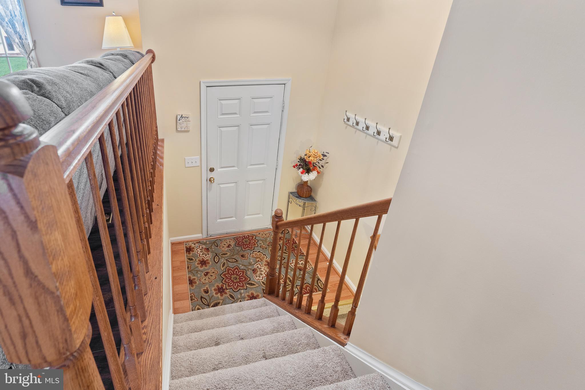 HAMILTONS CROSSING - Residential