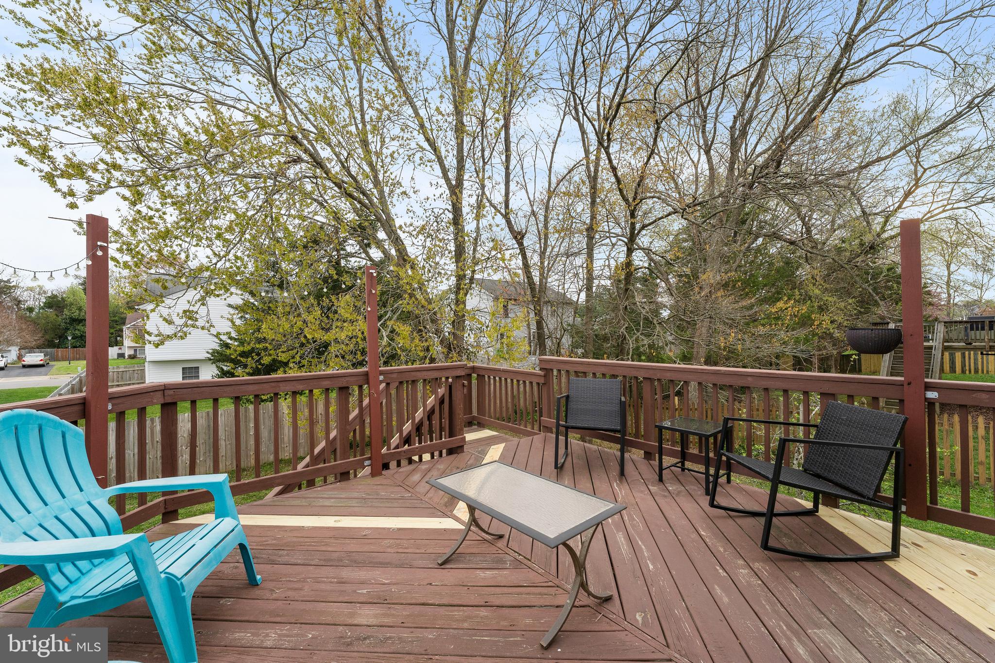 HAMILTONS CROSSING - Residential