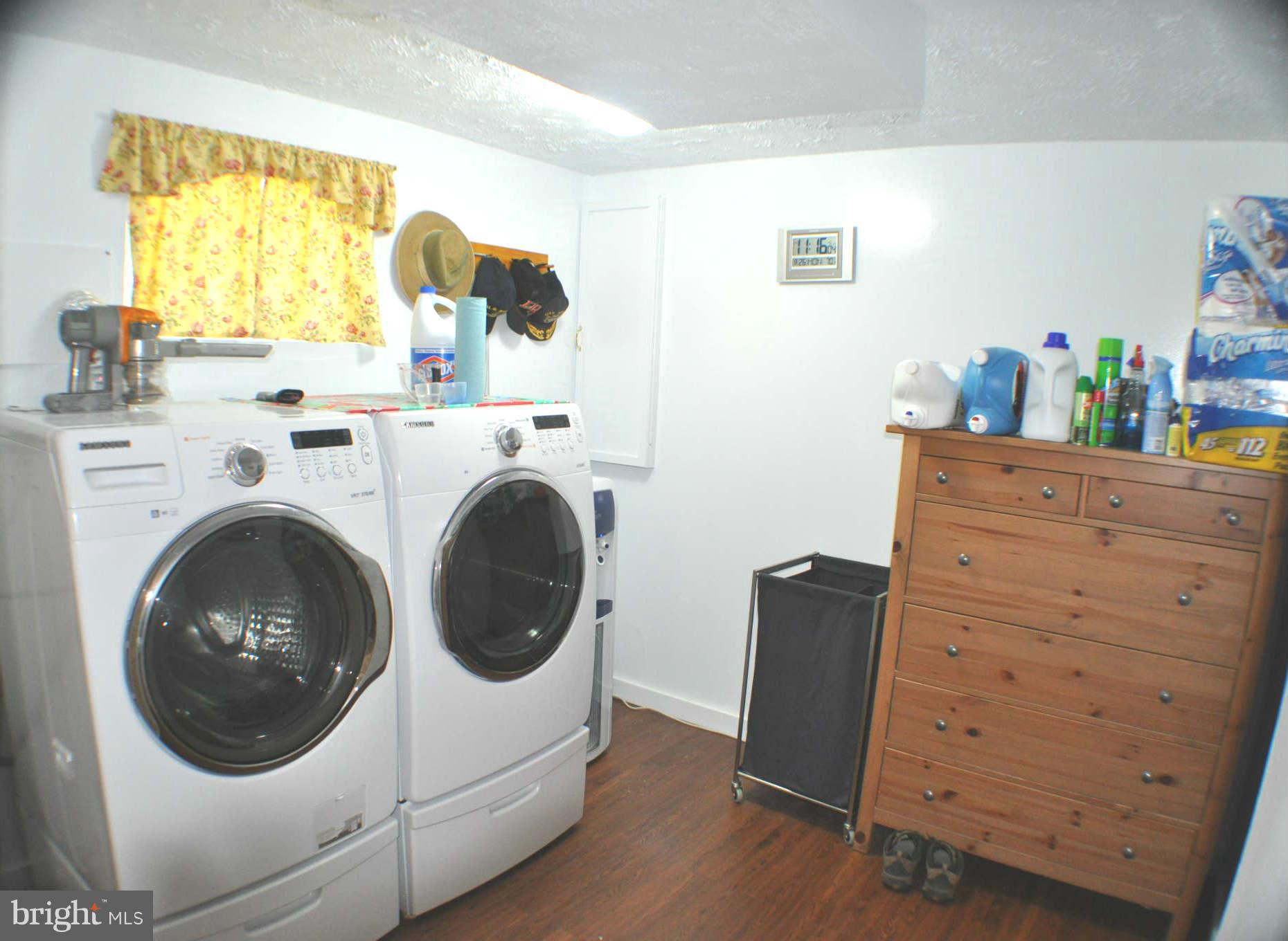 DALE CITY - Residential