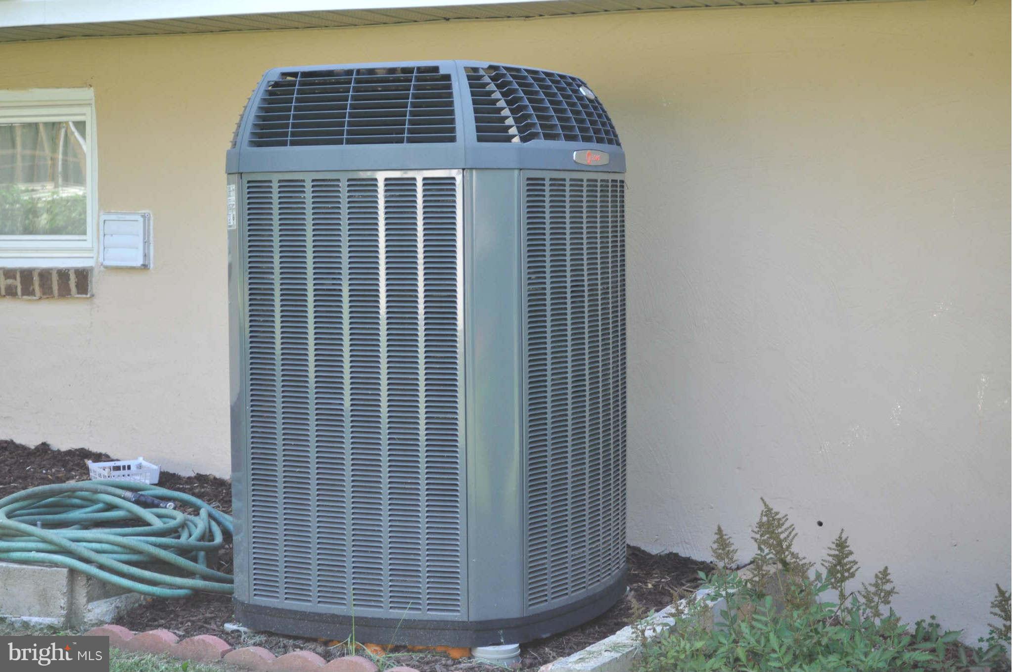 DALE CITY - Residential