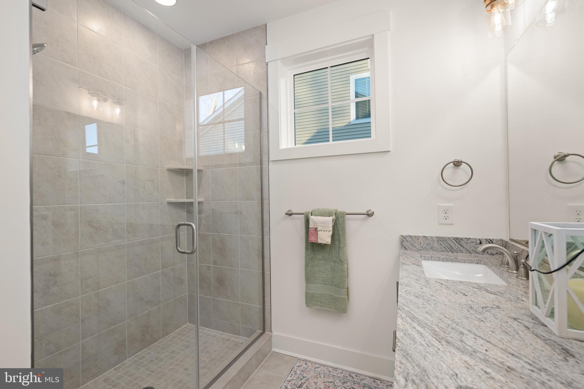 SWEETBAY - Residential