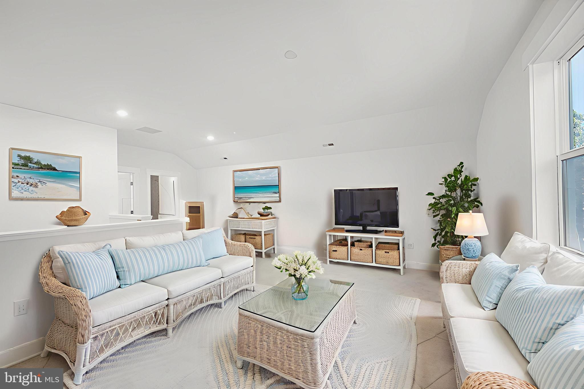 SWEETBAY - Residential