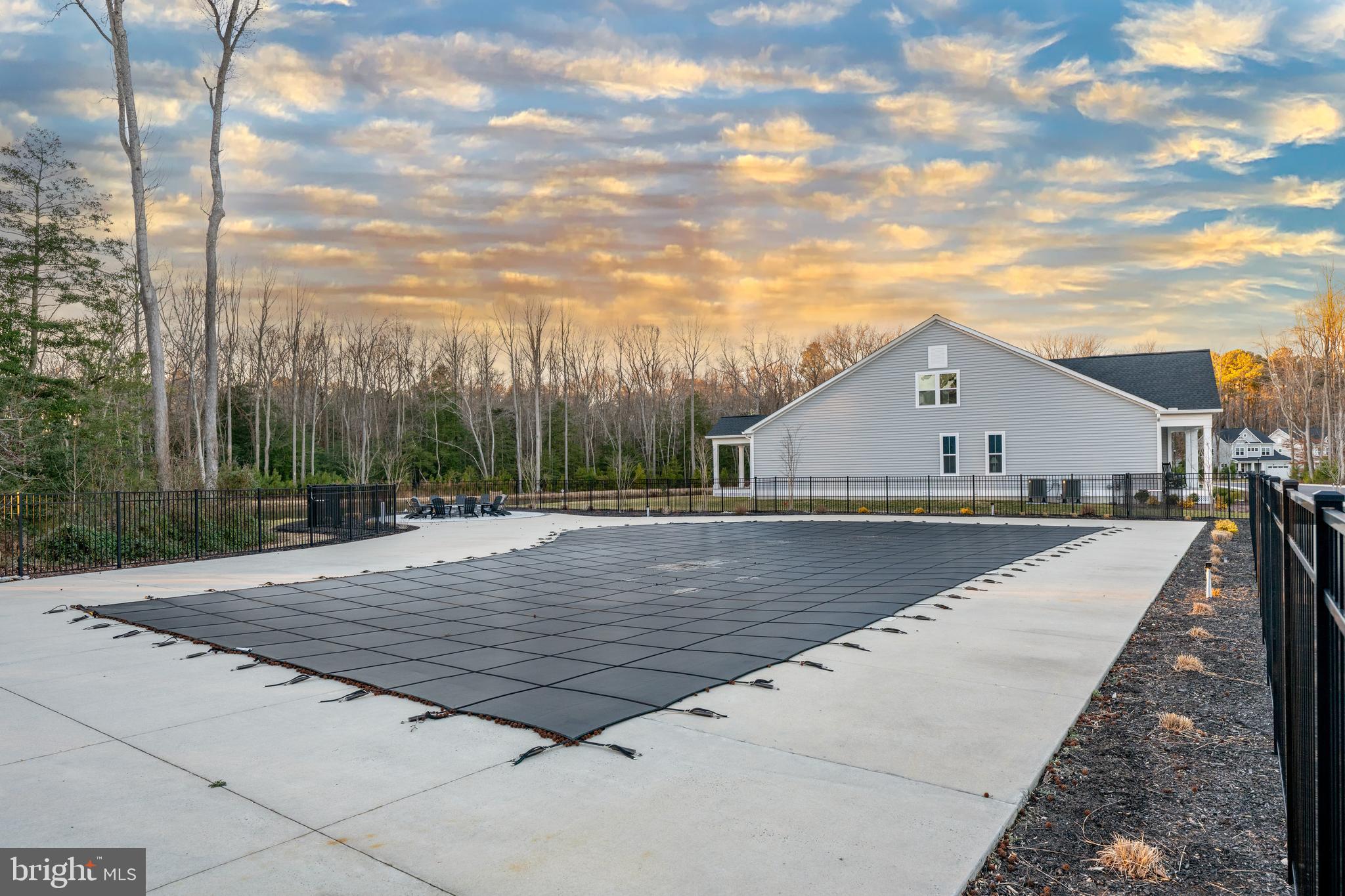 SWEETBAY - Residential