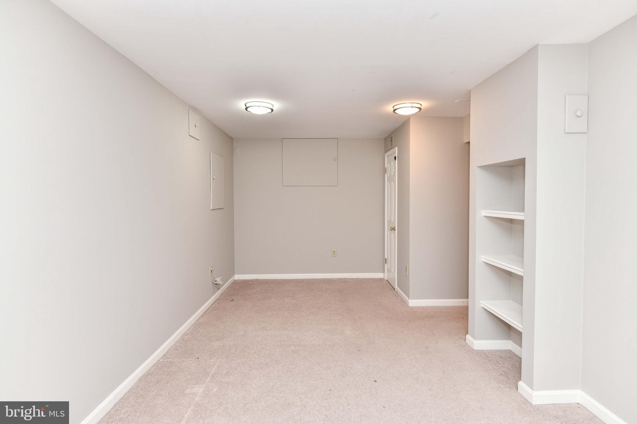 GREAT FALLS FOREST - Residential Lease