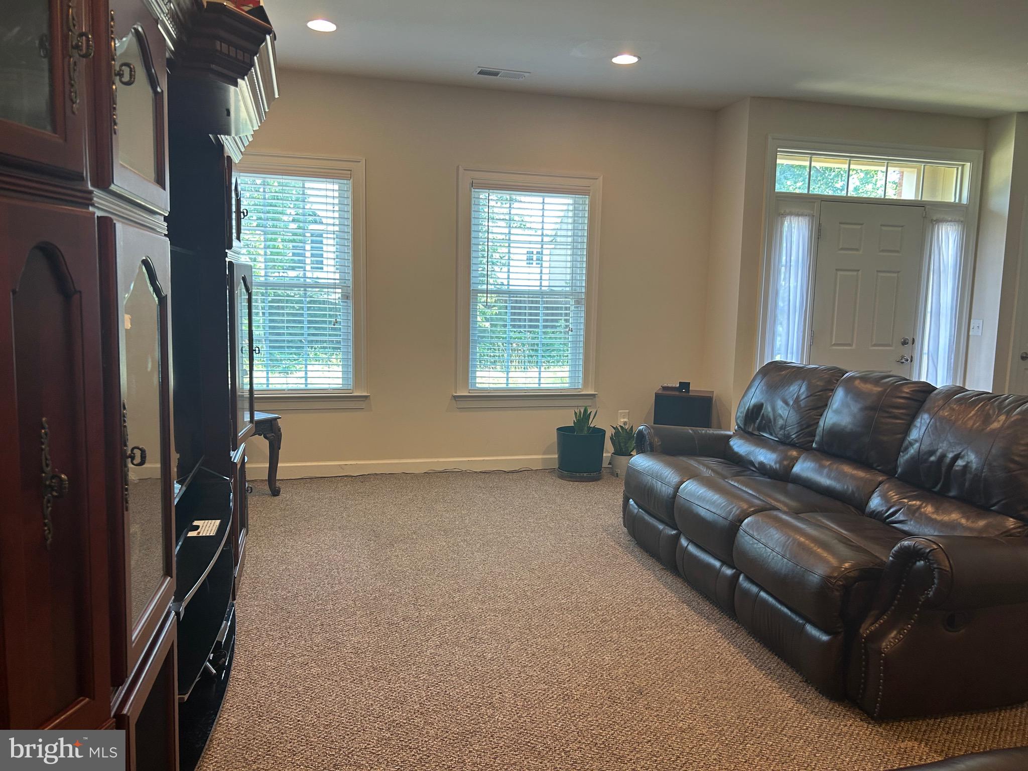 WENTWORTH GREEN - Residential