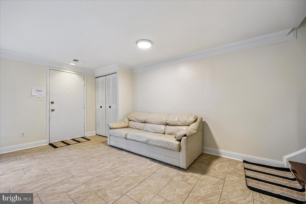 18685 NATHANS PLACE